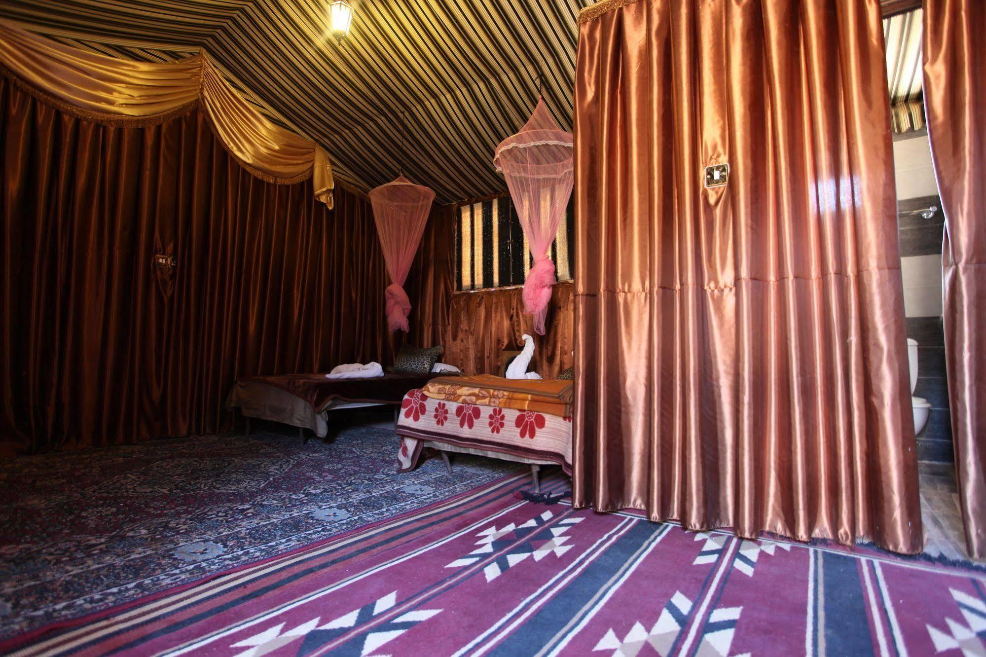 Captain'S Desert Camp Wadi Rum Exterior foto